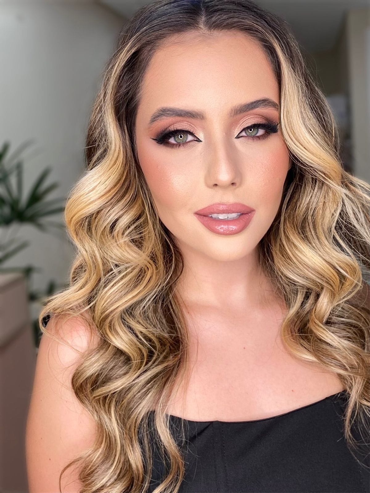 Maquiagem e Cabelo para Noivas e Eventos - Imagem 7