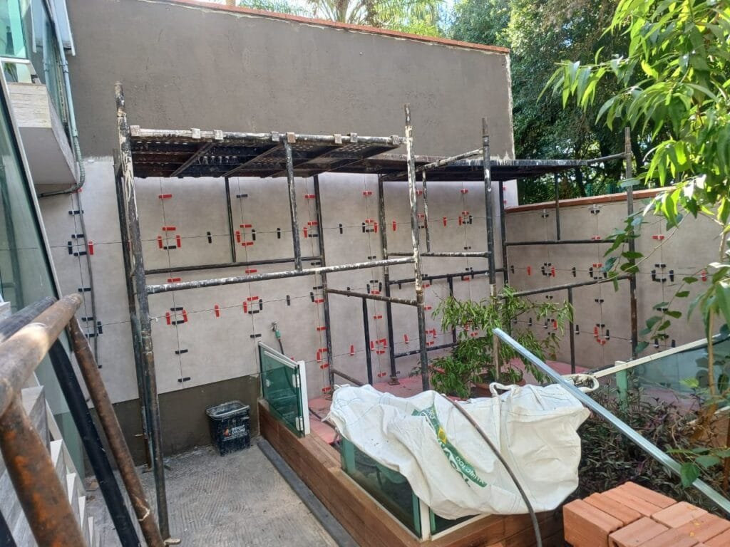 Pedreiro e Azulejista em Curitiba — ALF Construções e Reformas